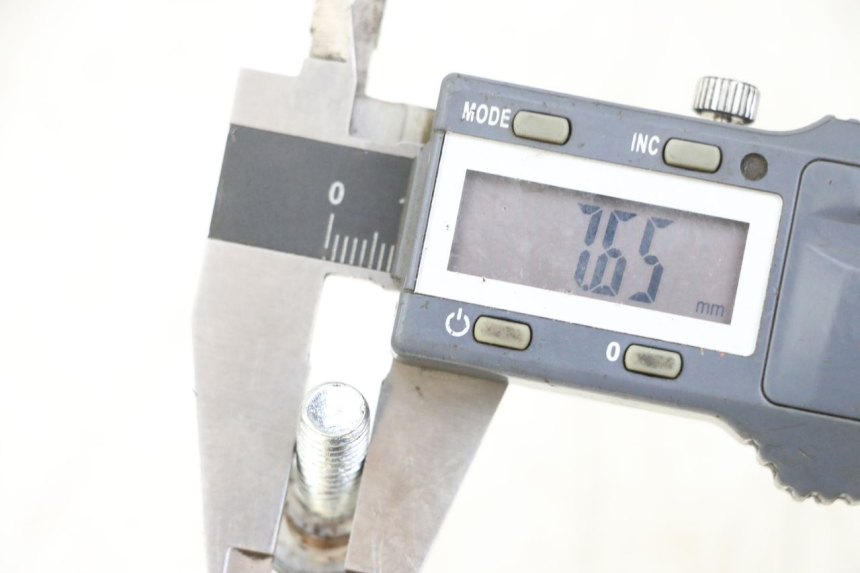 photo de VIS DISQUE DE FREIN EUROCKA RETRO 50 (2007 - 2014) - Autre angle de vue