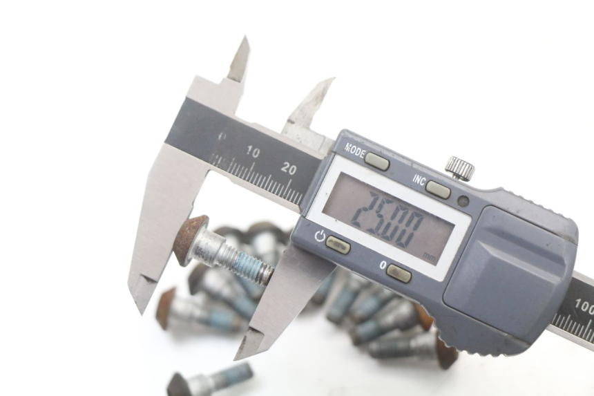 photo de VIS DISQUE DE FREIN YAMAHA FJR ABS 1300 (2006 - 2012) - Autre angle de vue