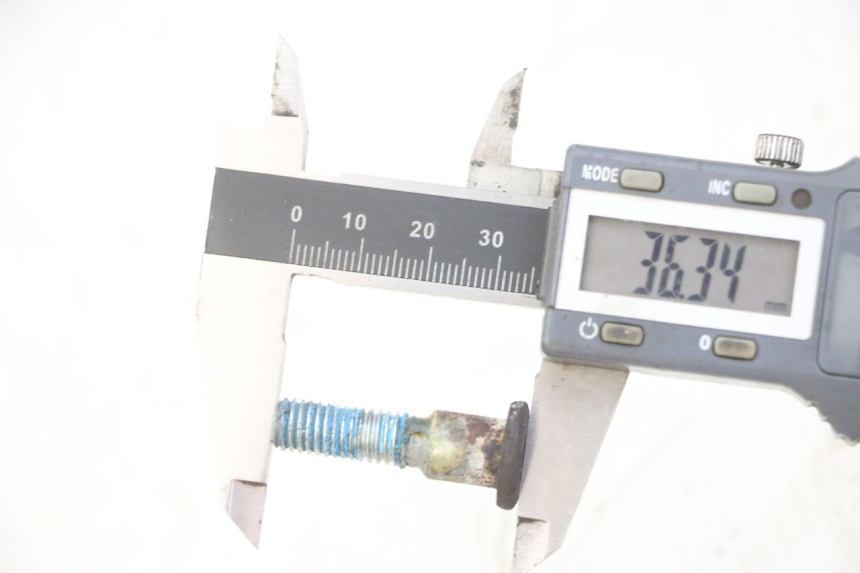 photo de VIS DISQUE DE FREIN SUZUKI GS GSE 500 (2001 - 2003) - Points de fixation