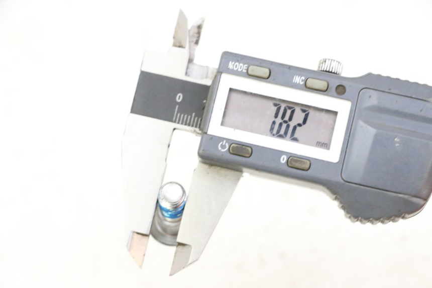 photo de VIS DISQUE DE FREIN SUZUKI GSR 750 (2011 - 2017) - Autre angle de vue