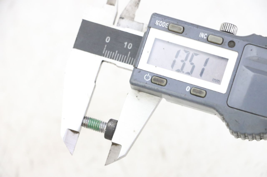 photo de VIS DISQUE DE FREIN HONDA FORZA 125 (2021 - 2025) - Zoom état d’usage