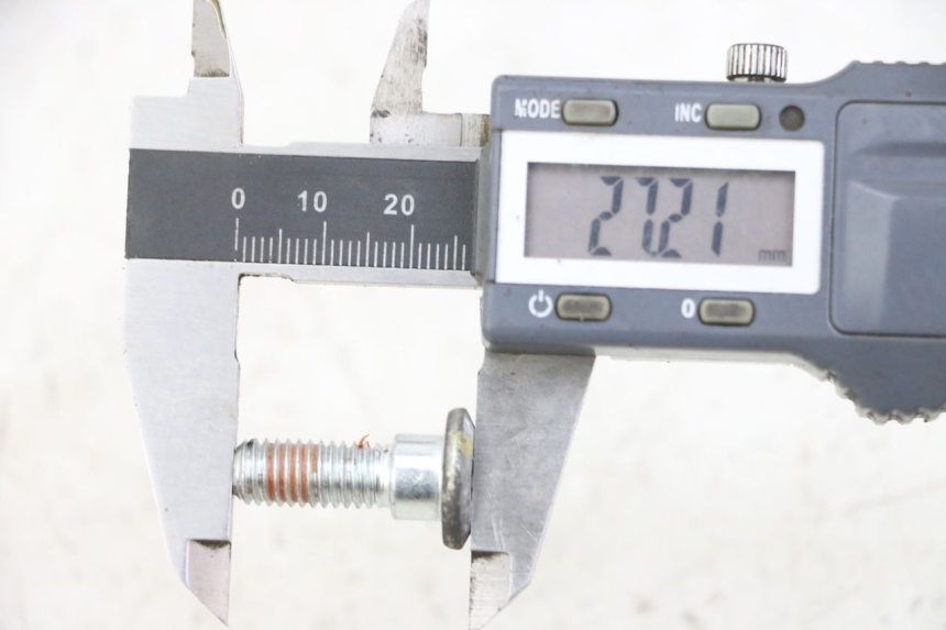 photo de VIS DISQUE DE FREIN HONDA FORZA 125 (2021 - 2025) - Gros plan technique