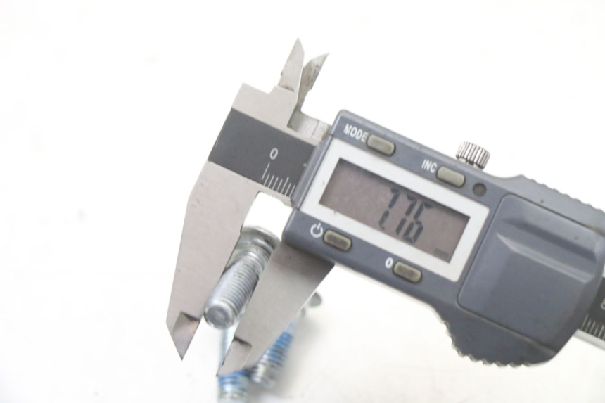 photo de VIS DISQUE DE FREIN JM MOTORS MIA 50 (2017 - 2020) - Gros plan technique