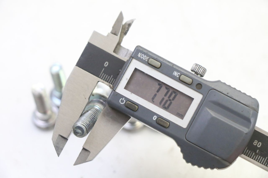 photo de VIS DISQUE DE FREIN KIDEN KD125-G 125 (2018 - 2022) - Autre angle de vue