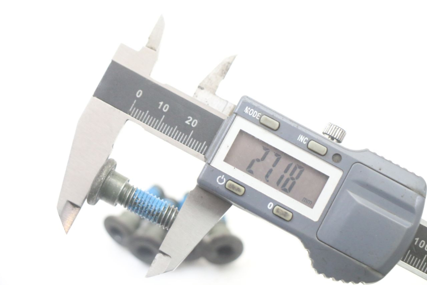 photo de VIS DISQUE DE FREIN KYMCO PEOPLE S 125 (2000 - 2008) - Autre angle de vue