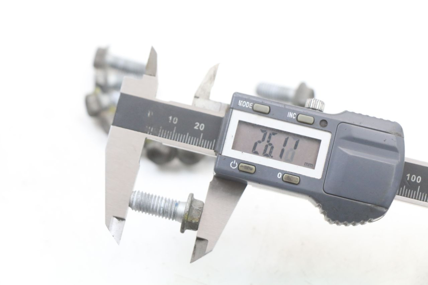 photo de VIS DISQUE DE FREIN MOTO GUZZI NORGE 8V GT 1200 (2011 - 2016) - Autre angle de vue