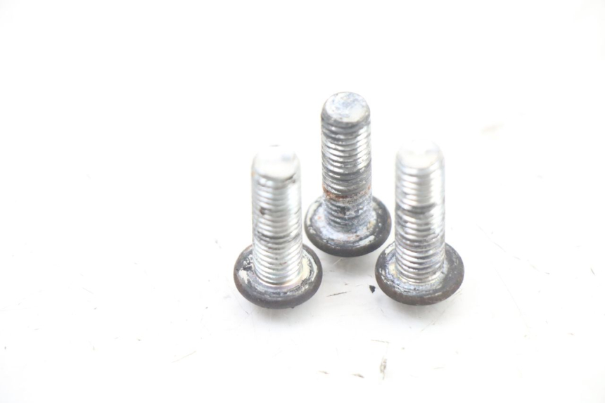 photo de VIS DISQUE DE FREIN PEUGEOT KISBEE 4T 50 (2018 - 2022) - Zoom état d’usage