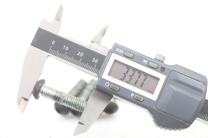 photo de VIS DISQUE DE FREIN PEUGEOT SATELIS COMPRESSOR K15 125 (2006 - 2009) - Zoom état d’usage