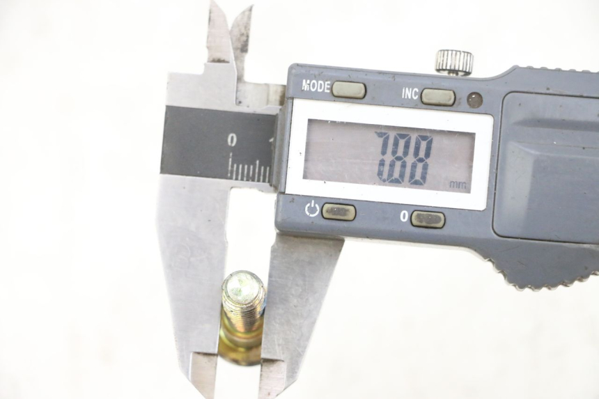 photo de VIS DISQUE DE FREIN DAELIM S1 125 (2007 - 2016) - Zoom état d’usage