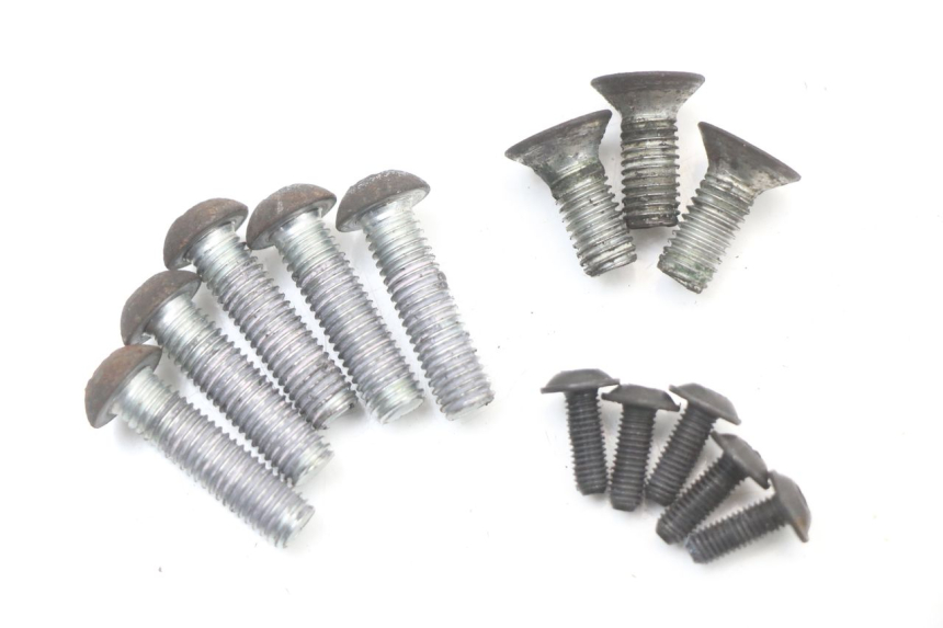 photo de VIS DISQUE DE FREIN PEUGEOT SATELIS 125 (2010 - 2012) - Vue d’ensemble