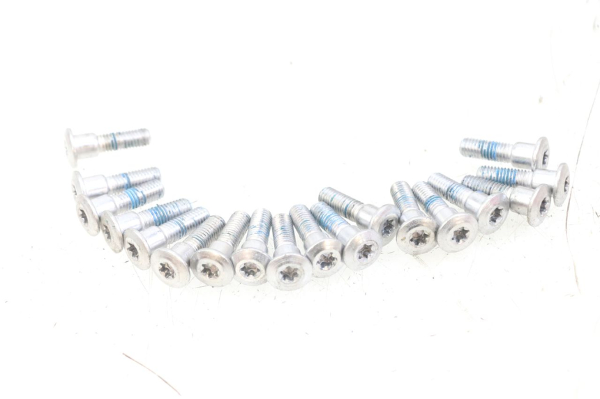 photo de VIS DISQUE DE FREIN TRIUMPH SPEED TRIPLE T301 900 (1994 - 1996) - Vue principale