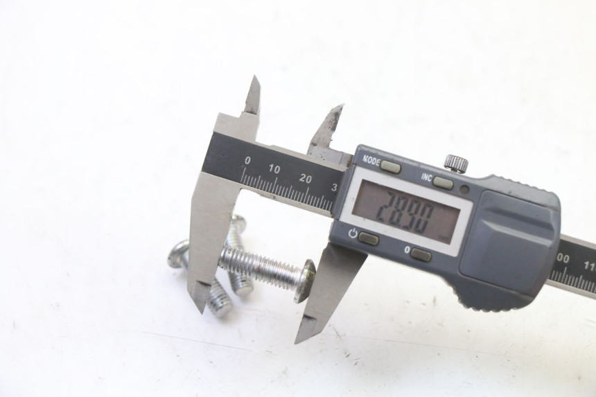 photo de VIS DISQUE DE FREIN PEUGEOT STREETZONE I NAKED 2T 50 (2018 - 2020) - Autre angle de vue