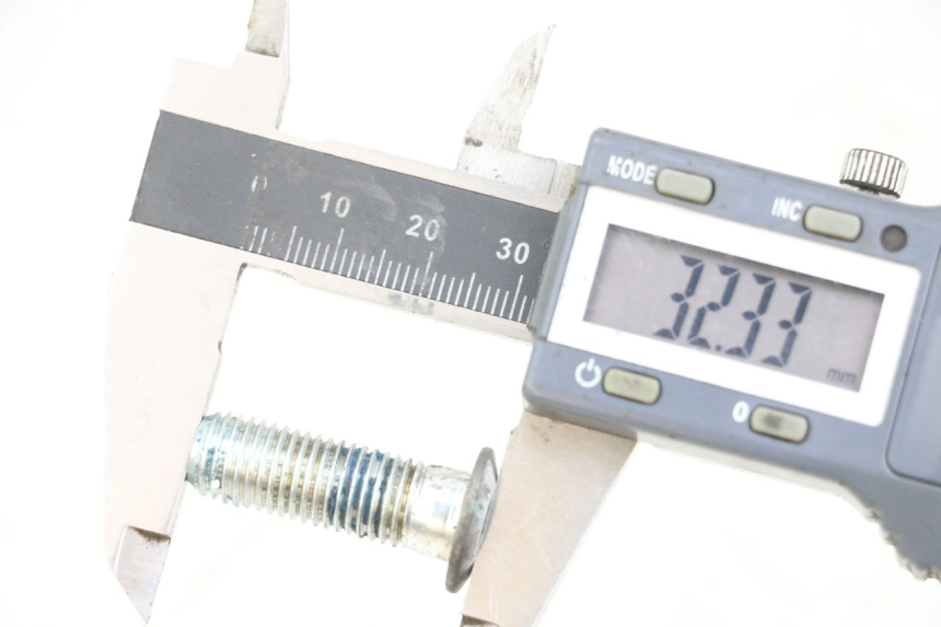 photo de VIS DISQUE DE FREIN MBK STUNT NAKED 50 (2004 - 2018) - Détail de la pièce