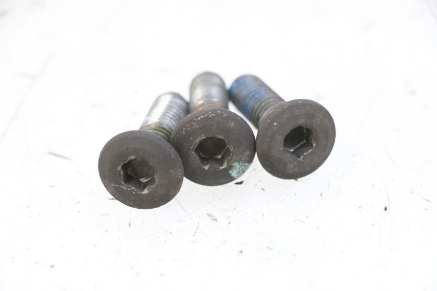 photo de VIS DISQUE DE FREIN SYM FIDDLE 3 III 50 (2014 - 2020) - Autre angle de vue