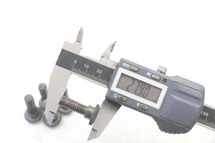 photo de VIS DISQUE DE FREIN PEUGEOT TWEET 4T 50 (2014 - 2019) - Zoom état d’usage