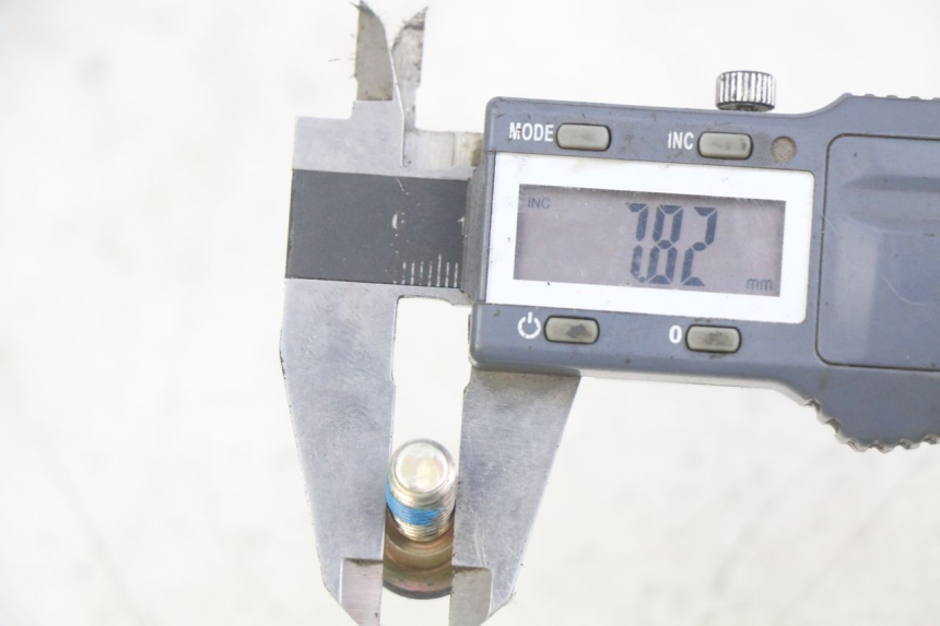 photo de VIS DISQUE DE FREIN DAELIM VL DAYSTAR 125 (2000 - 2011) - Détail de la pièce