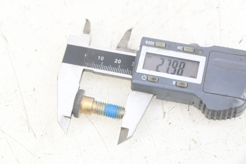 photo de VIS DISQUE DE FREIN DAELIM VL DAYSTAR 125 (2000 - 2011) - Zoom état d’usage