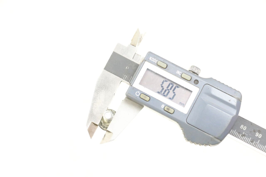 photo de VIS DISQUE DE FREIN YAMAHA XMAX X-MAX 125 (2006 - 2009) - Détail de la pièce