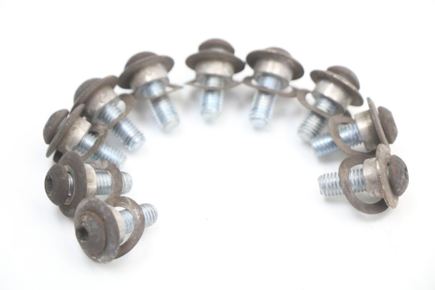 photo de VIS DISQUE DE FREIN PIAGGIO X10 125 (2012 - 2017) - Détail de la pièce