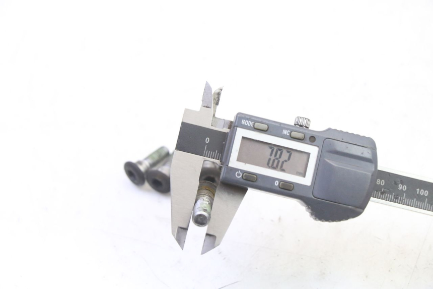 photo de VIS DISQUE DE FREIN HONDA X8R 50 (1998 - 2003) - Autre angle de vue