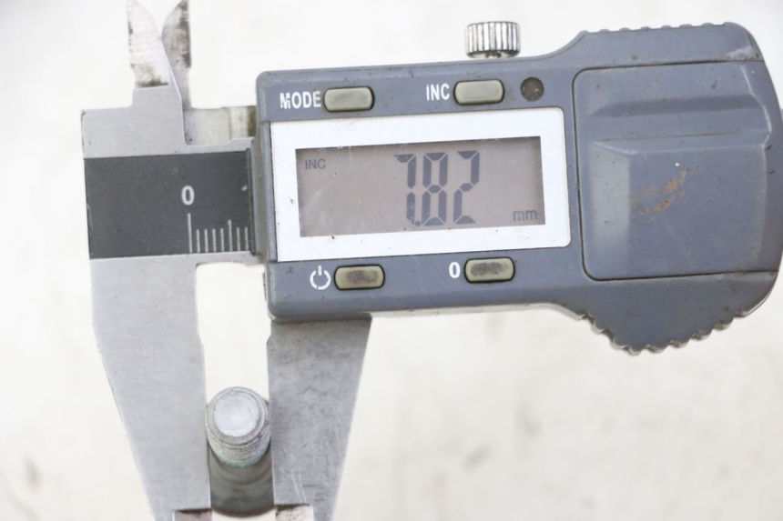 photo de VIS DISQUE DE FREIN YAMAHA XJ6 ABS 600 (2008 - 2016) - Points de fixation