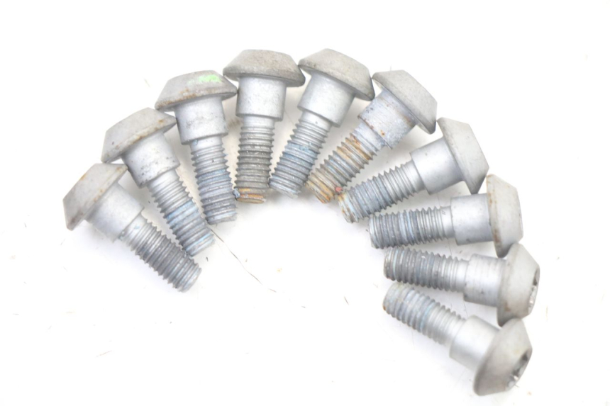 photo de VIS DISQUE DE FREIN YAMAHA TRACER 7 700 (2020 - 2024) - État de surface