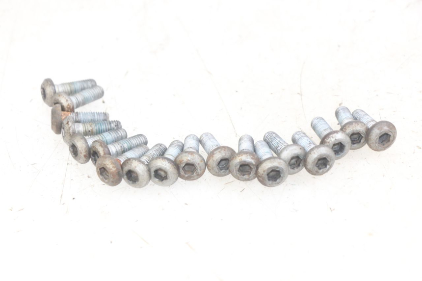 photo de VIS DISQUE DE FREIN YAMAHA YZF R THUNDERCAT 600 (1996 - 2003) - Vue principale