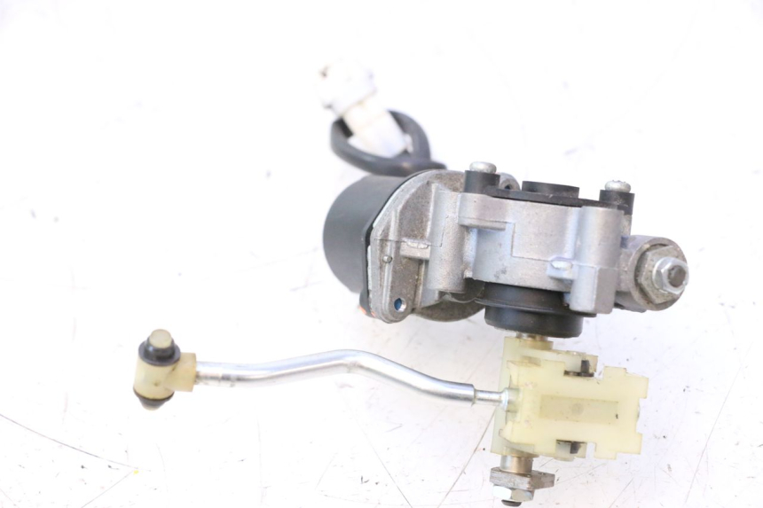 photo de VOLETS AIR YAMAHA YZF R6 600 (2008 - 2009) - Autre angle de vue